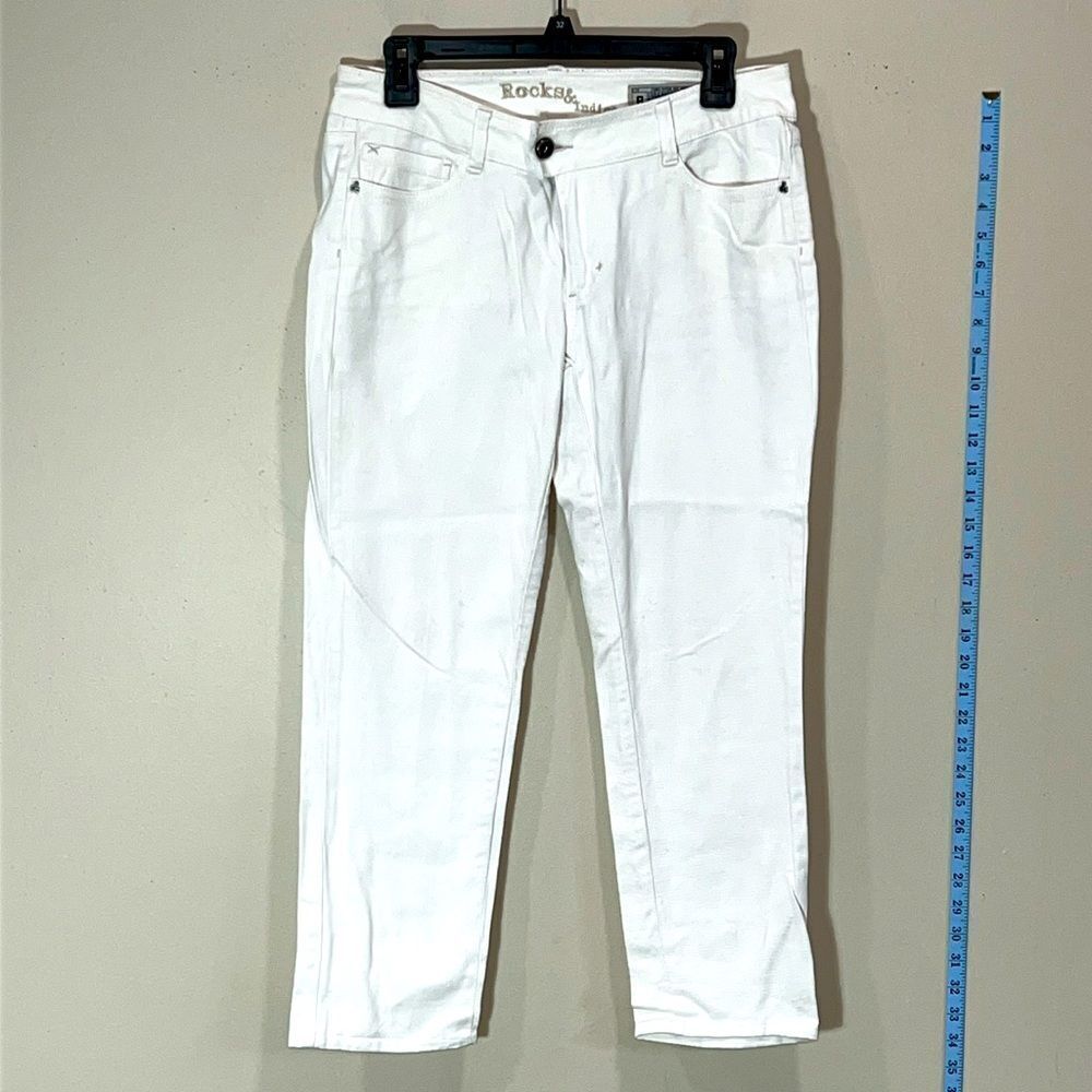 Beautiful White Jeans By Rocks & Indigo. Size 8.